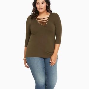 Torrid Deep V Lace Up Top Sz 1 in Olive
